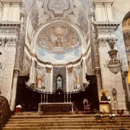 Altar de la catedral