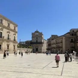 Plaza Minerva Ortigia